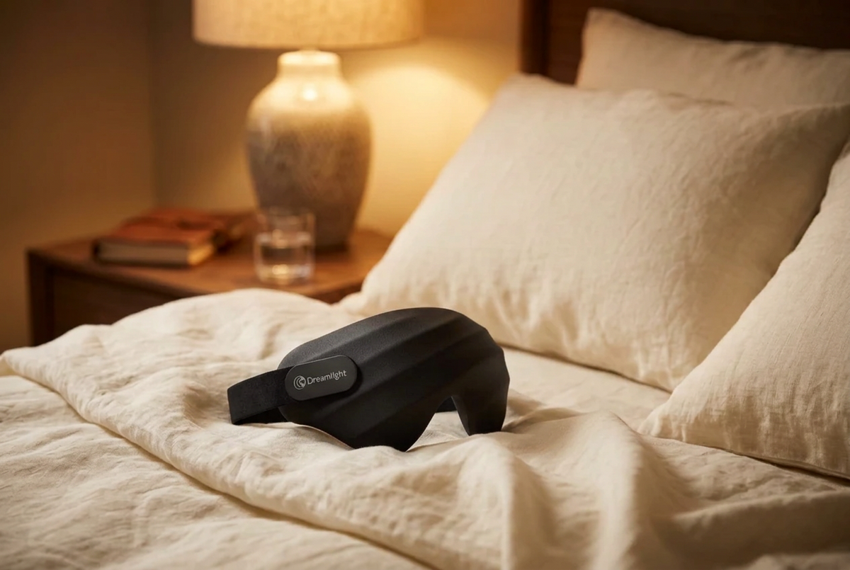 Antifaz Dreamlight 3D negro en el dormitorio [color:negro]